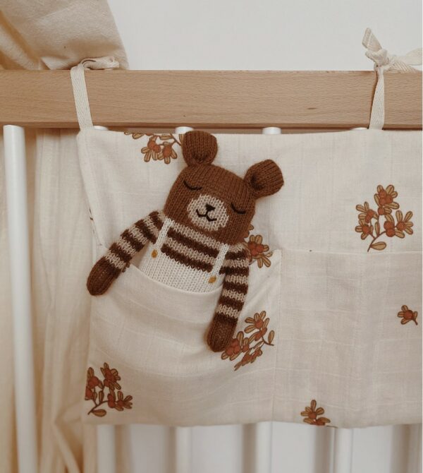 Doudou ourson salopette écrue 22cm – Image 2