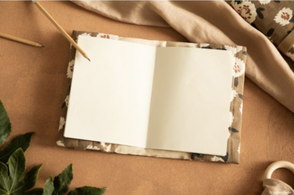 Housse carnet de sante - hyde park camelia – Image 3