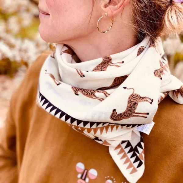 Petit foulard Manika Zebre coco – Image 4