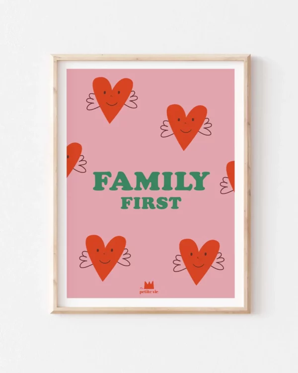 Affiche 30x40 - Family first