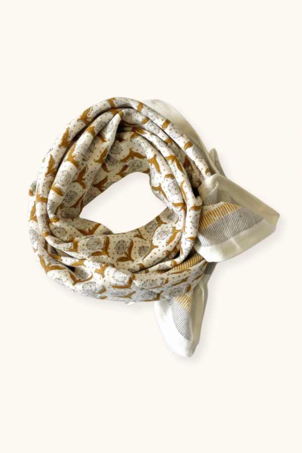 Grand Foulard Latika - lotus desert