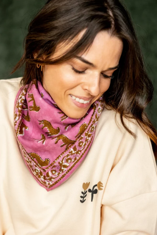 Petit foulard manika - Bengale fushia – Image 3