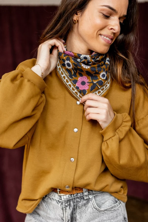 Petit foulard manika - coeur tapenade – Image 3