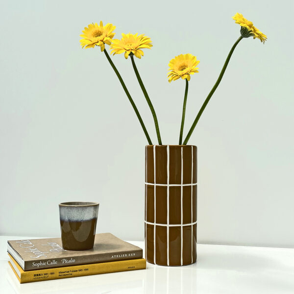 Vase carrelage ocre – Image 2