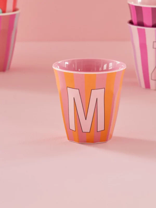Gobelet mélamine lettre - pastel M