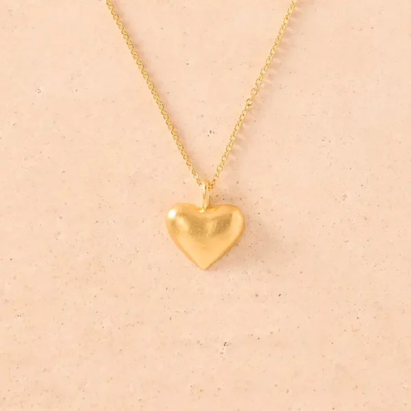 Collier Leona
