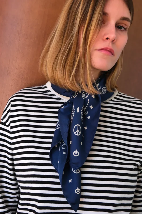 Foulard bandana soie - Antique navy - white – Image 4
