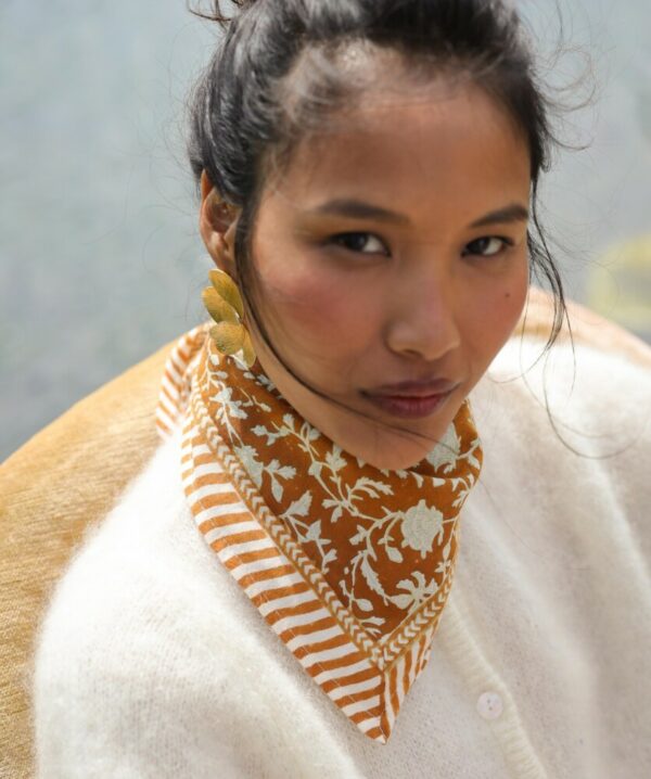 Petit foulard - Kate Caramel – Image 2