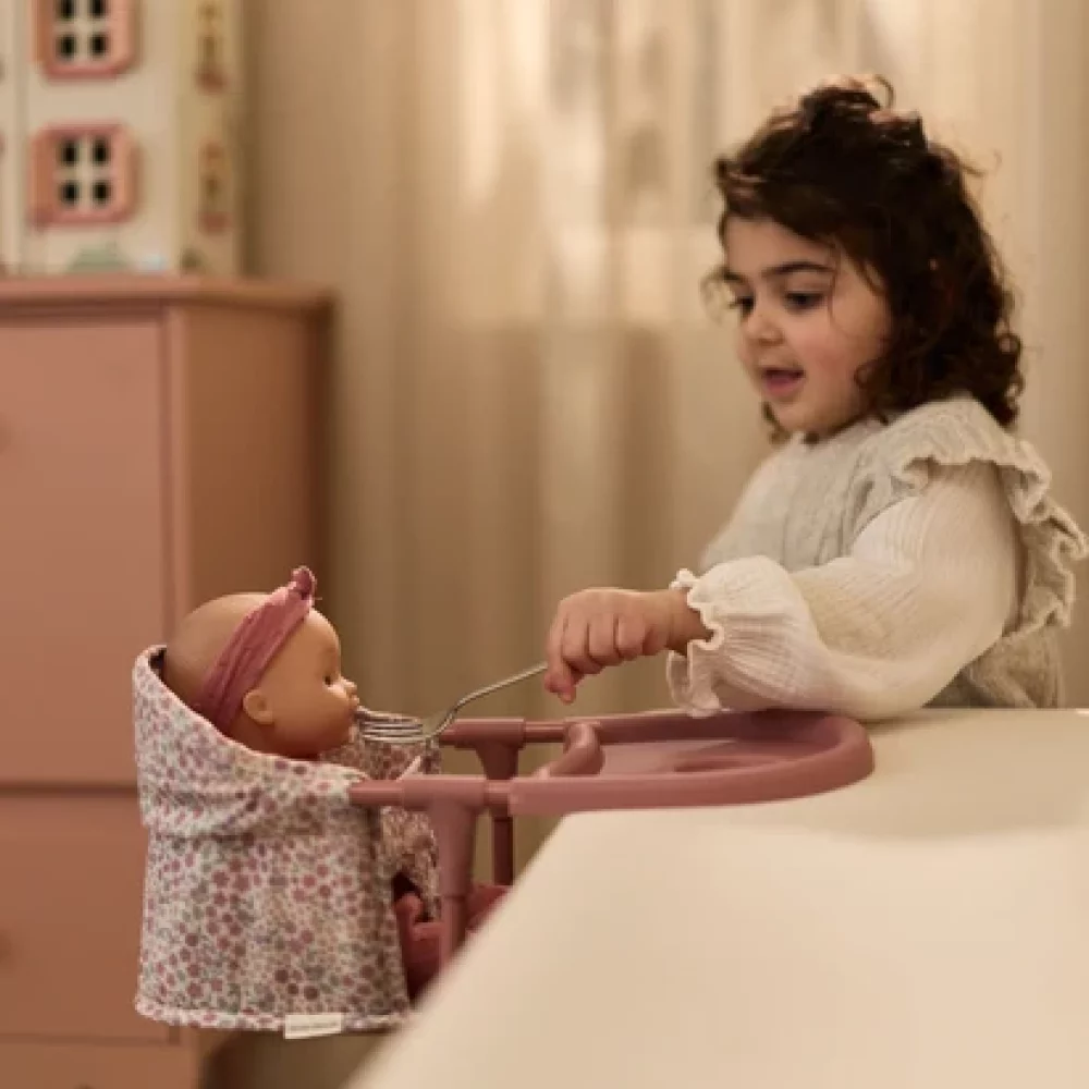 0035418_doll-table-chair-pink-ld4575-ld4592-1-shopify-square
