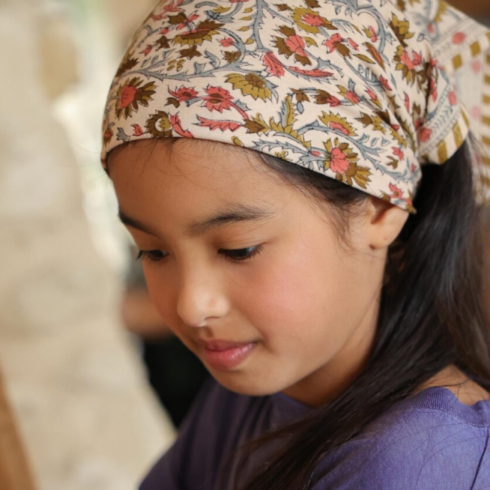 Foulard-Petit-Format-Daisy-4-836x1000