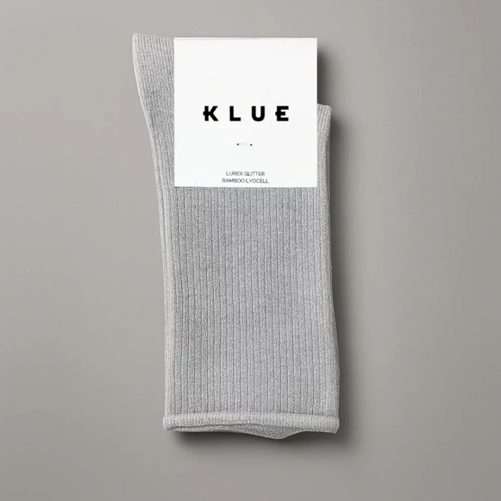 PACKSHOT_KLUE_Lurex_Light_grey