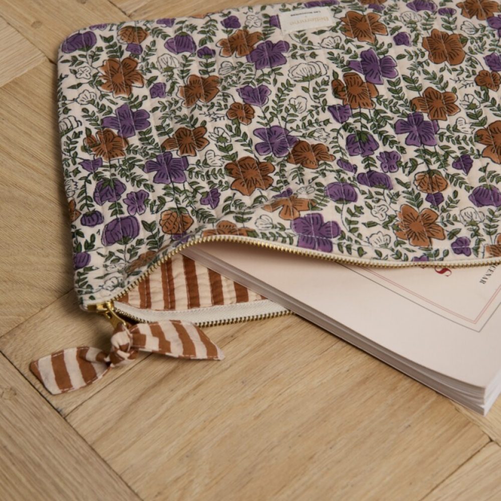 Pochette-L-Ellis-Violette-2-836x1000