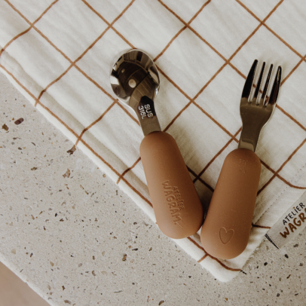 couverts-silicone-caramel (1)