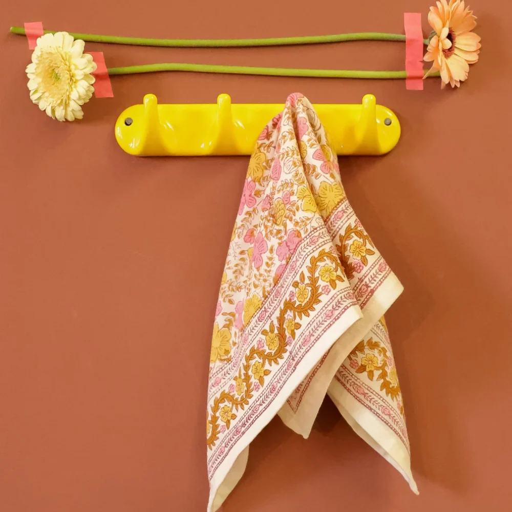 foulard-petit-format-ellis-mimosa-2