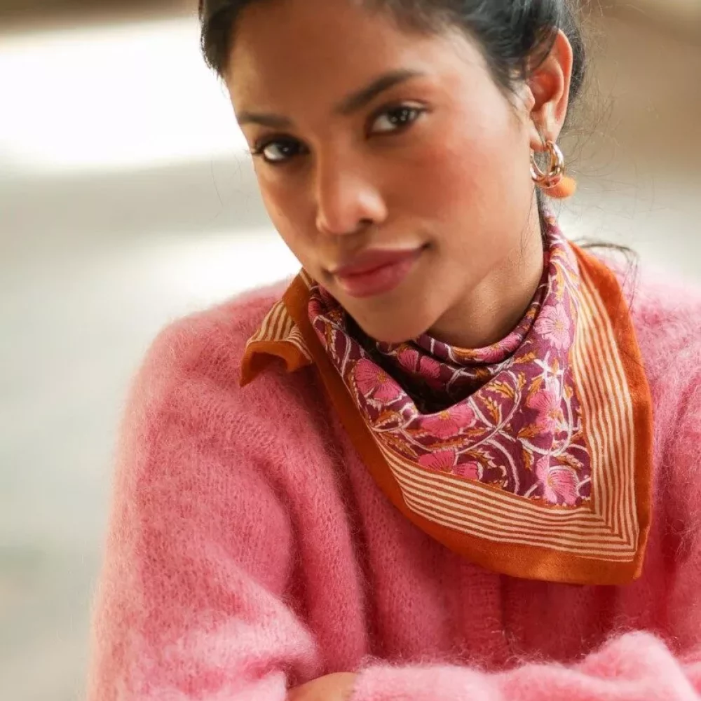 foulard-petit-format-pia-prune-2-1-836x1000