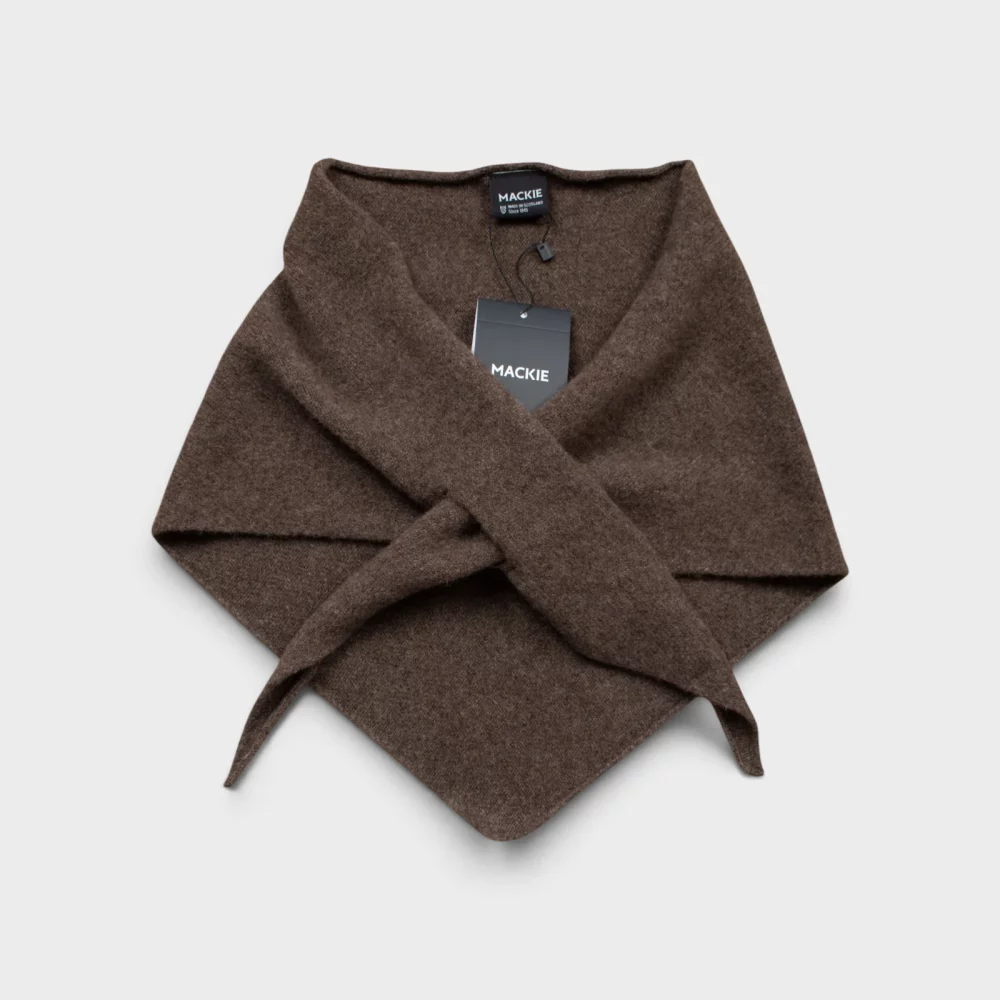 mackie-ardmhor-triangle-hole-scarf-mocha-1