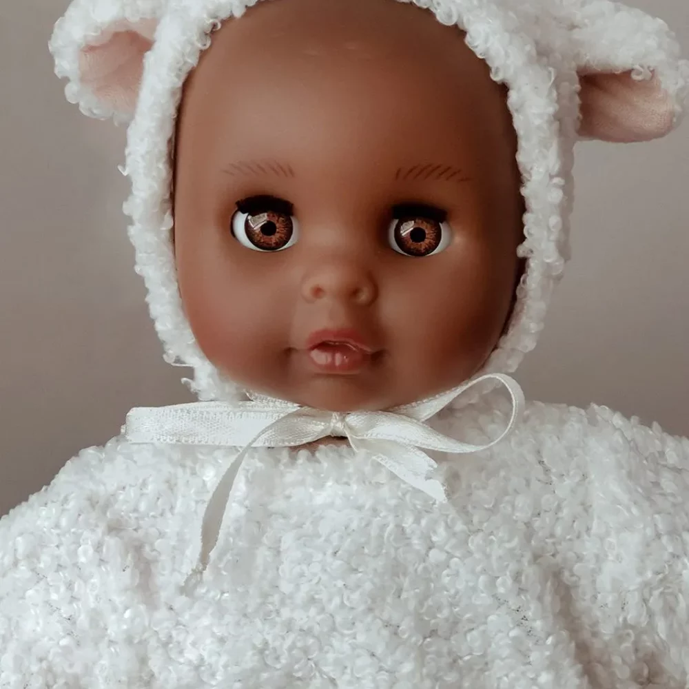 poupee-made-in-france-celeste-babies-26cm-aux-yeux-dormeurs-ambiance3