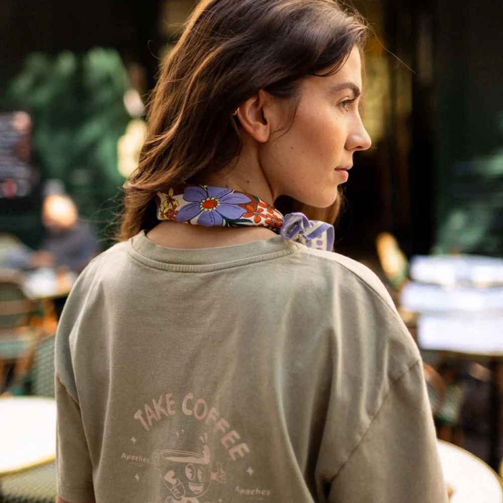 small-foulard-manika-bouquet-take-away