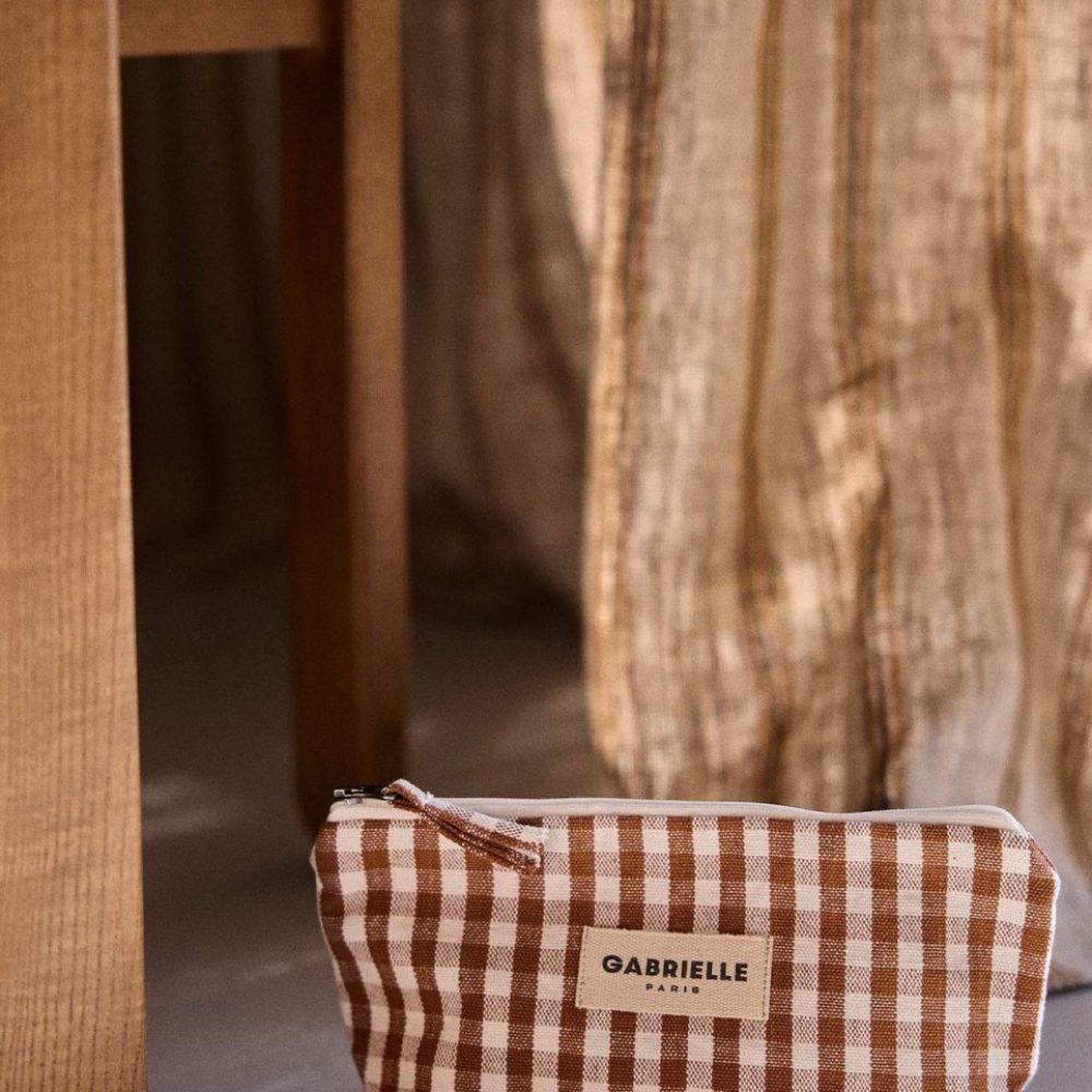 trousse-de-beaute-vichy-moka (1)