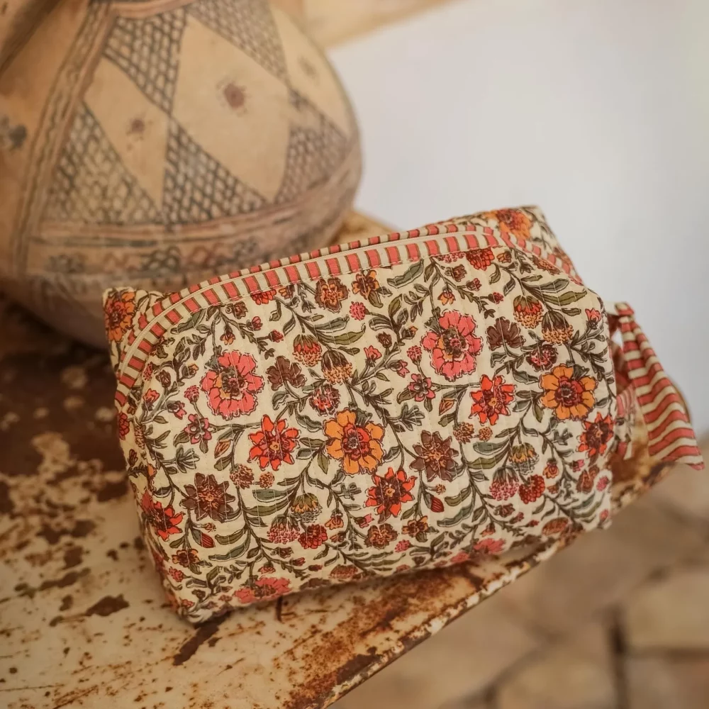 trousse-toilette-grand-format-ashley-peche-3